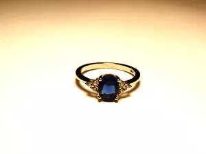 Blue and white Crystal Ring on Sterling Silver Size 7 - Picture 1 of 4