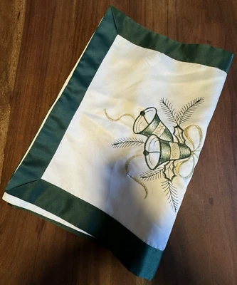 Tischläufer, Weihnachten, Weiß - Grün-Gold, 100% Polyester. - Bild 1 von 4