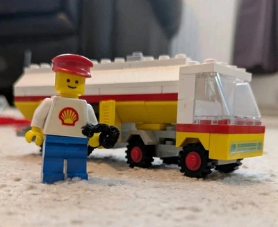 Lego Town Classic Shell Petrol Tanker 671 - 100%  Complete + Instructions 1978 - Image 1 of 2
