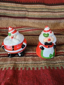 Vintage Santa Claus & Mrs Claus Salt & Pepper Red Swirl Hat Rarität Sammlerstück GEBRAUCHT - Bild 1 von 6
