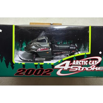 2002 Artic Cat 4 Stroke Snowmobile, Limited Edition 1 of 3000,  Diecast 1/18 - Image 1 of 4