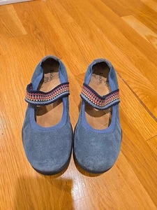 Taos Womens Bandana Blue Suede Mary Jane Comfort Ballet Flats Size 7 - Picture 1 of 4