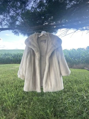 Vintage Azurene Brand Emba Natural Pale Grey Mutation Mink Coat Free Size - Image 1 of 4