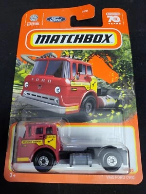 Camión Ford C900 2021 Matchbox 18/100 1965 Matchbox garaje nuevo casi como nuevo rojo Foto 1 de 2