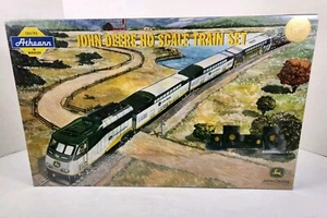 Athearn 2004 John Deere Scala HO Treno Set 8° Edizione da Collezione SIGILLATO RARO!! - Foto 1 di 11