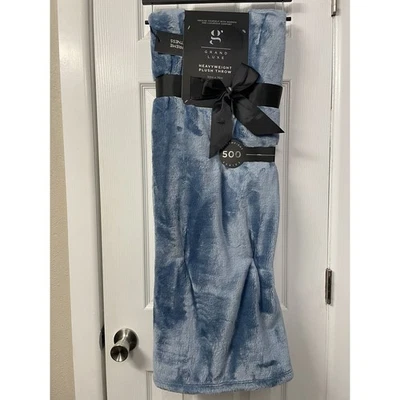 Heavyweight 500 Series Plush 60x70 Luxury Throw Blanket Grand Luxe Denim Blue - Image 1 of 4
