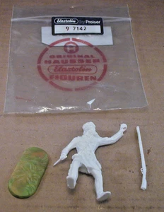 Elastolin 1/32  Frontiersman Alamo Mountain Man  Unpainted Kit # 9-7142 Preiser - Picture 1 of 1