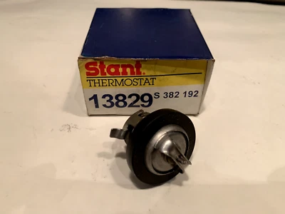 STANT THERMOST NEW Ford Ranger Mustang Taurus Escort Thunderbird 13829 OEM NOS  Foto 1 de 2
