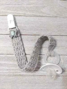 crochet handmade baby pacifier clip elephant holder dummy strap gray new - Picture 1 of 2