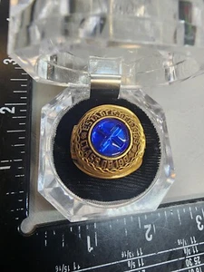 Size 10 - 1994 MARVEL X-MEN XAVIER INSTITUTE CLASS RING W/ BOX AND CASE - Picture 1 of 17