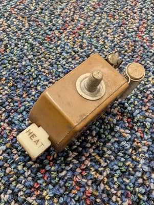 USED 34-54 CHEVROLET PASS UTILITY & COMMERCIAL TRUCK DASH HEATER SWITCH 3126693 - Image 1 of 4