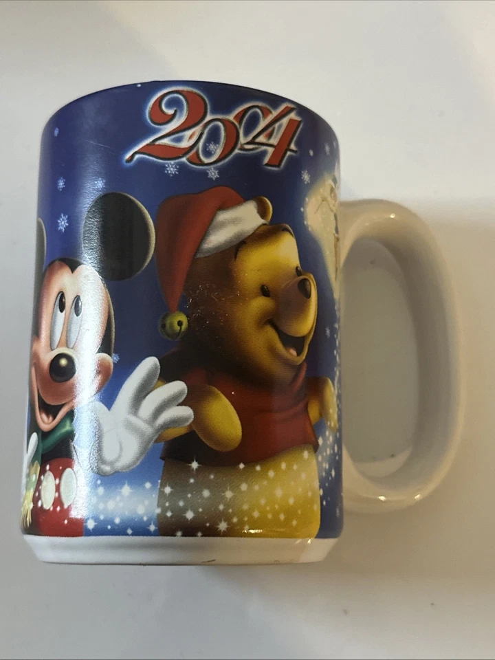 Taza de café enana Blancanieves Mickey Pooh Pinocho 2004 exclusiva de Disney Store Foto 1 de 4