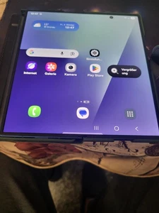 Samsung Galaxy Z Fold7 Smartphone (20,31 cm/8 Zoll, 256 GB Speich - Bild 1 von 1