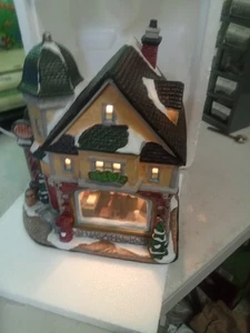 Beleuchtetes Postgebäude der Samstagabendpost - Norman Rockwell - Bild 1 von 8