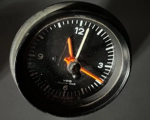 genuine porsche 911 carrera 930 gauge clock TESTED 1988 1974-89 - Picture 1 of 3