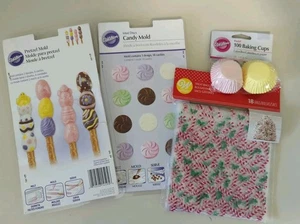LOT 4 Wilton Baking Accessories Candy & Pretzel Mold Paper Cups Christmas Bags - Picture 1 of 9