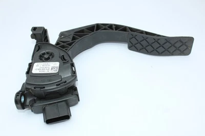 2012-2018 Audi A5 A6 Q5 S4 S5 S6 Gas Throttle Accelerator Pedal  OEM 8K1723523A - Image 1 of 4