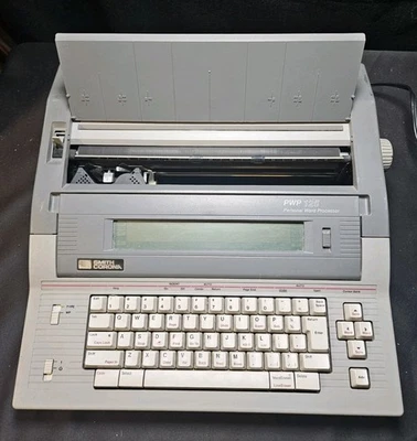 Vintage Smith Corona Typewriter PWP 125 Personal Word Processor Tested  - Image 1 of 4
