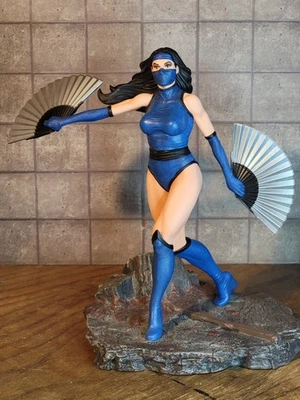 Estatua Kitana Diamond Select Mortal Kombat Gallery 100 % auténtica Foto 1 de 4
