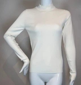 The Row off-white long sleeve, mock turtle neck fitted sweater s/stretch sz M - Picture 1 of 6