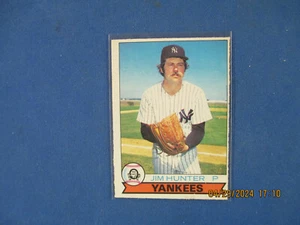 1979 Topps O-Pee-Chee Baseball # 352 Jim Hunter NMT - Picture 1 of 2