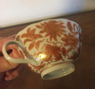Antigua taza de té china de exportación de porcelana pájaro sagrado y mariposa naranja siglo XIX Foto 1 de 4