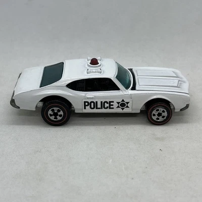 Hot Wheels Redline Police Cruiser RESTAURADO  Foto 1 de 4