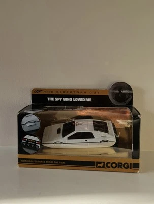 Corgi 1:36 James Bond Lotus Esprit Underwater Car CC04512 – Spy Who Loved Me - Image 1 of 4