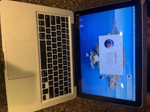 2012 macbook pro 13 i5 & Charger BUNDLE - Picture 1 of 7