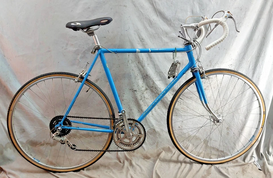 1971 Schwinn Sports Tourer Vintage Road Bike 61cm XL Chrome Molybdenum Dura Ace - Image 1 of 4