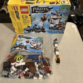 LEGO Pirates Soldiers Outpost 70410 Retired Set Boxed