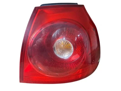 VW GOLF V 1K1 Feu Arrière Droit 89031823 1K6945096AC 2005 28203178 - Photo 1/4