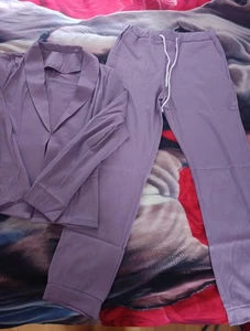 Generisch Damen Anzug , Elegant,2 Teiler, Hosenanzug, Angebot,Gr.M,Fliederfarben - Bild 1 von 7