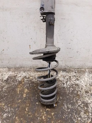 04-08 MONTAJE PUNTAL TRASERO DERECHO TOYOTA SOLARA LADO PASAJERO  Foto 1 de 4