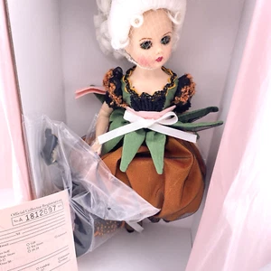 Bambola Madame Alexander Pumpkin Spice 60765 10" nella scatola con accessori ed etichette - Foto 1 di 16