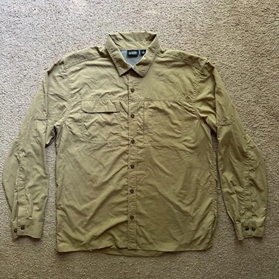 Camisa deportiva Eastern Mountain para hombre grande con botones ventilados de nailon marrón claro Foto 1 de 4