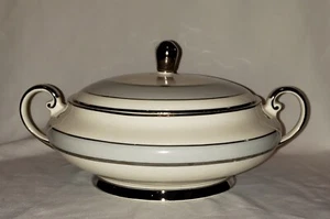 Vintage Pope-Gosser China "Silver Dawn" Silver Rimmed Large Bowl with lid 52 - Picture 1 of 17