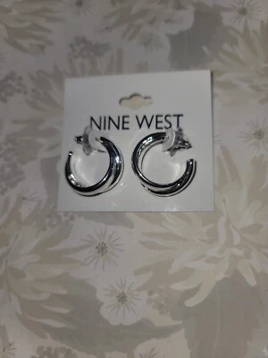 Pendientes de aro Nine West Silvertone Foto 1 de 3