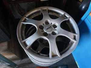 Alufelgen Satz 6.5x16 ET45 LK 5x108 - Bild 1 von 6