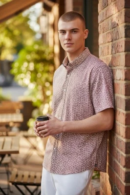 Новый без ценников Mizzen основной подветренный рубашка мужская M геометрический производительности короткий рукав  - Изображение 1 из 4