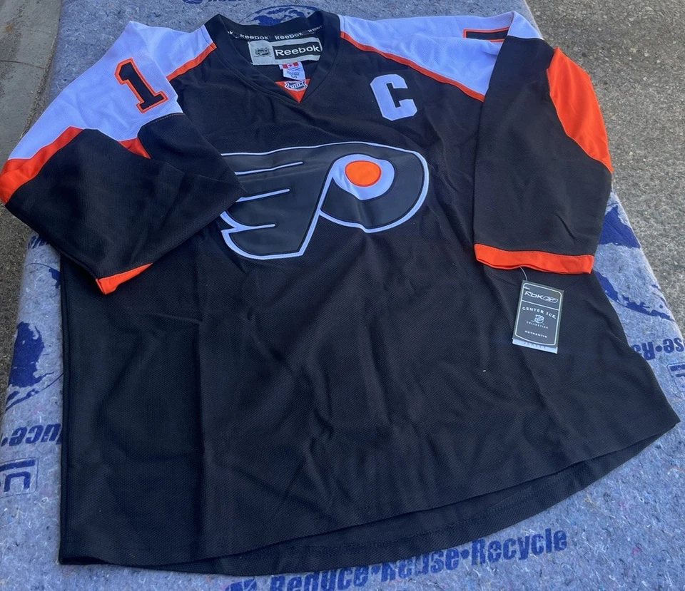 Camiseta deportiva Flyers Reebok Mike Richards 2010 vintage talla 50 nueva con etiquetas negra Captain "C" Foto 1 de 4