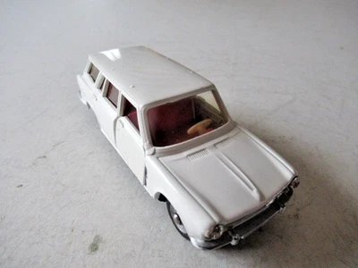 DINKY TOYS Ref  507 SIMCA 1500 BREAK - Photo 1/4