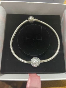 🌿Authentic Pandora Moments Snake Chain Bracelet 20cm And Paved Sphere Charm - Picture 1 of 5