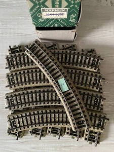 Märklin M-Gleise (5100) gebogen in uralter OVP - Bild 1 von 5