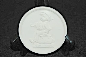 1979 ANNUAL HUMMEL FESTIVAL DISK - EATON, OHIO 1979 - NEW IN BOX  (0617) - Picture 1 of 3