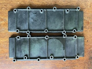 Porsche 911 T E S Lower Valve Cover Pair 901 105 116 0R ORIGINAL COVERS - Picture 1 of 3