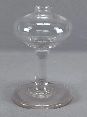 Lámpara de aceite de ballena con patas de vidrio de sílex soplado americano alrededor de la década de 1820 Foto 1 de 4