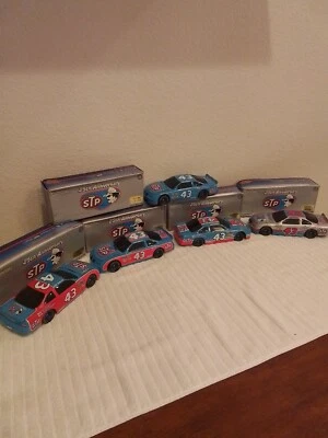 Juego de 5 autos 1996 Bobby Hamilton 25 aniversario Richard Petty escala 1:24 BWC Foto 1 de 4