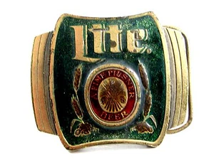 Hebilla de cinturón de cerveza Lite Pilsner 1980 de Great American Buckle Co - Imagen 1 de 3