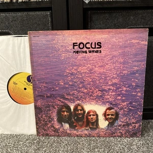 FOCUS / MOVING WAVES / VINTAGE STERLING LP  / SIRE SAS 7401 - Imagen 1 de 11